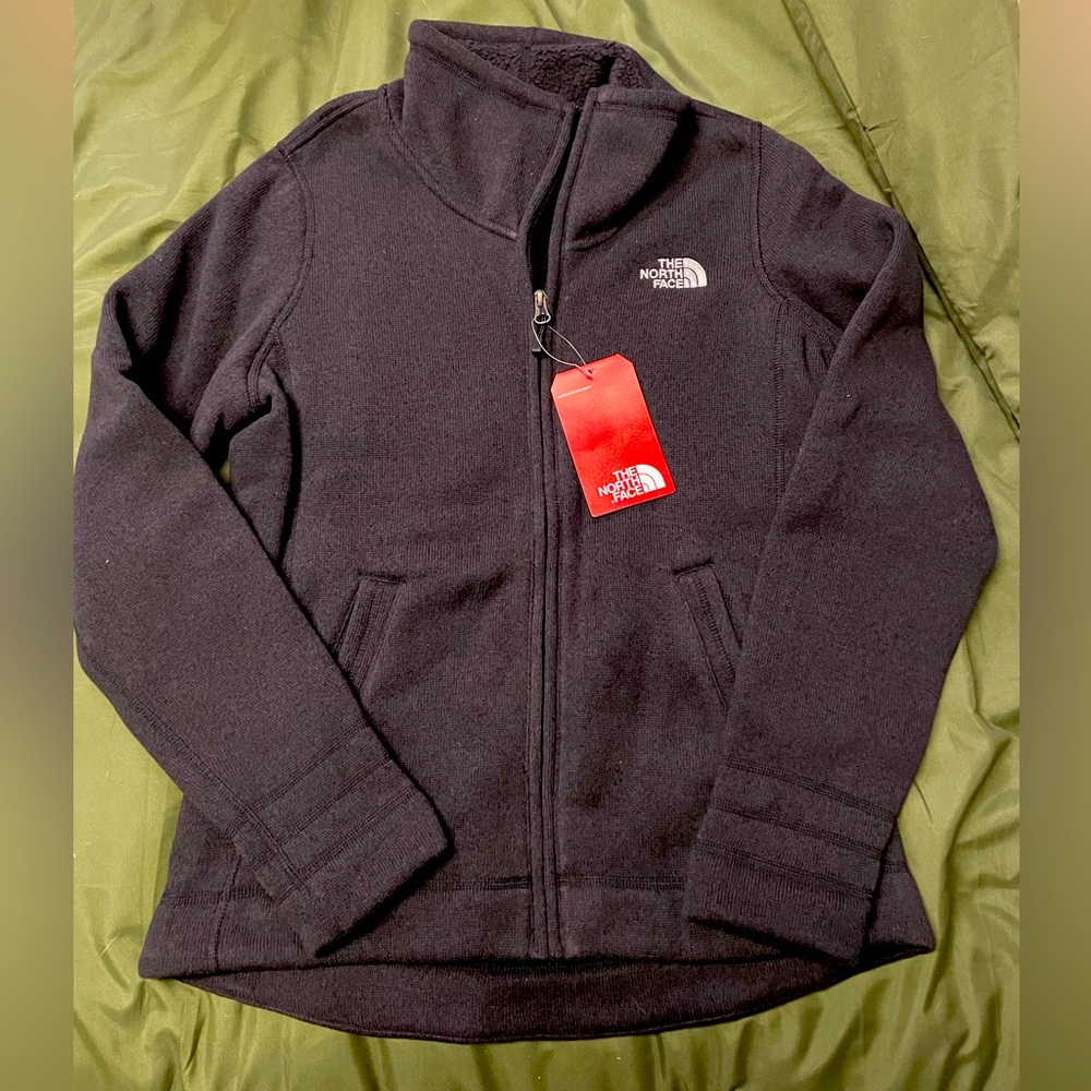 NWT Ladies TNF Sweater Fleece Jacket